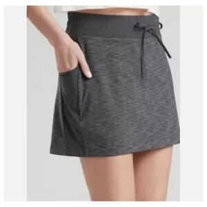 Athleta Excursion Hybrid Skort Gray Black - XS